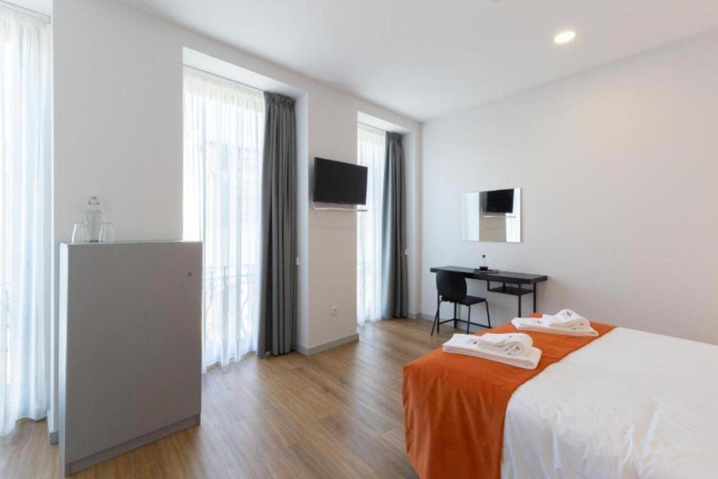 Serra Do Pilar Porto Suites Vila Nova de Gaia Exterior foto
